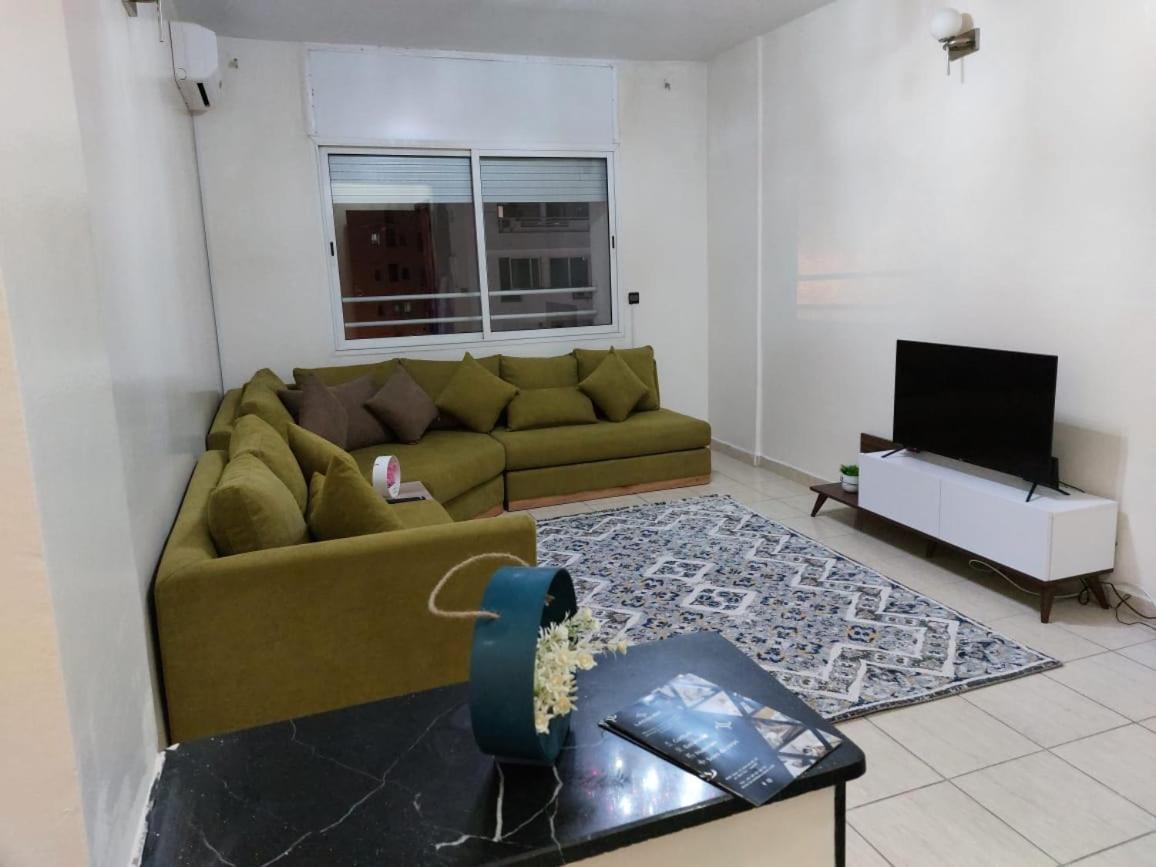 Av. Des Forces Armees Royales 80000 Apartment